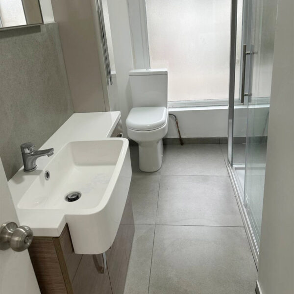 Bathroom-and-toilet-services